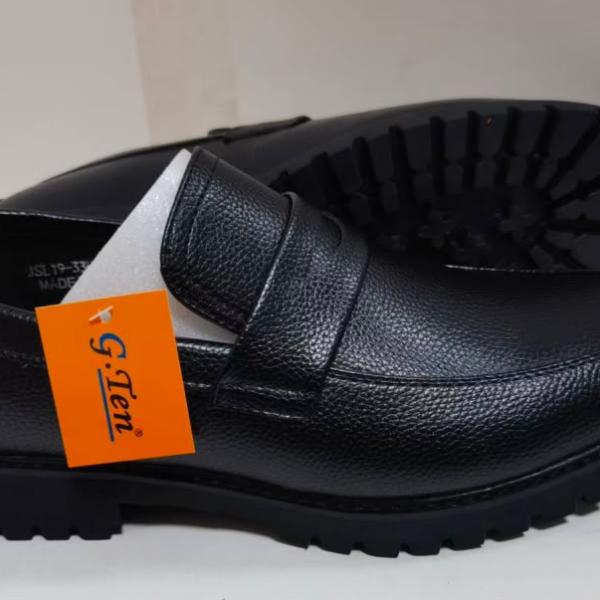 Stylish mens shoes